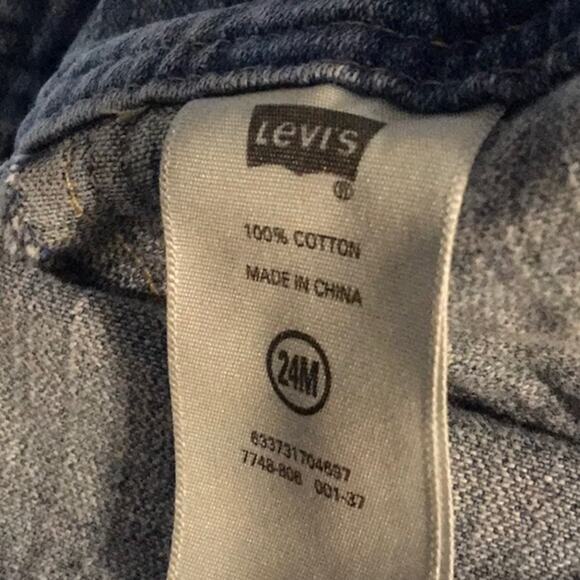 Levi’s jean overalls size 24 months - Picture 3 of 3
